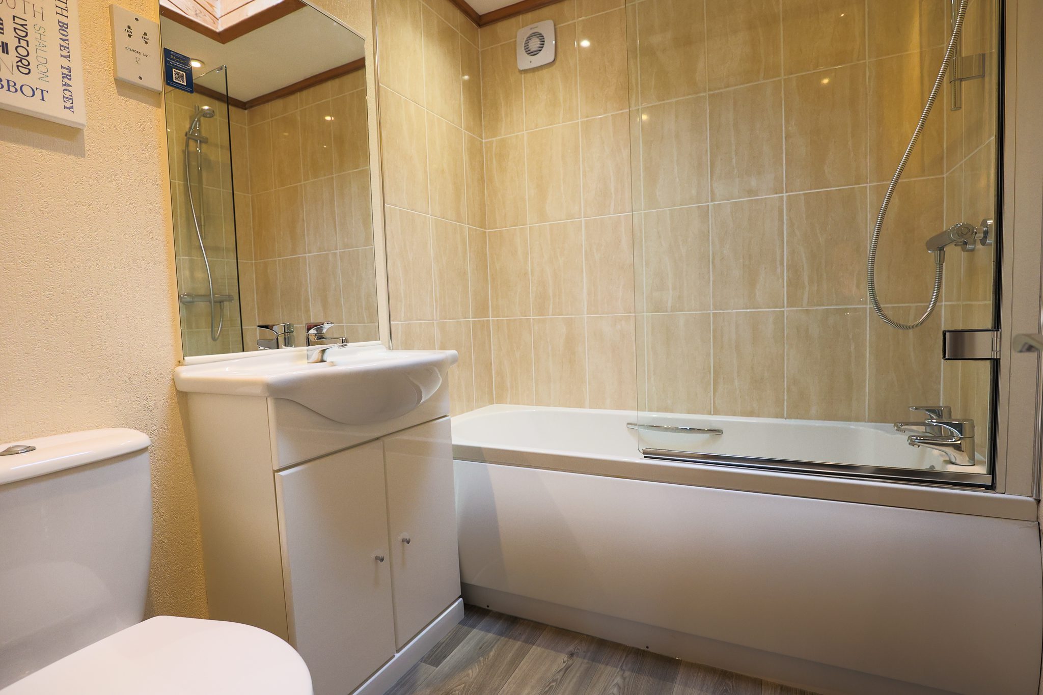 Devon Comfort Lodge - Image 6