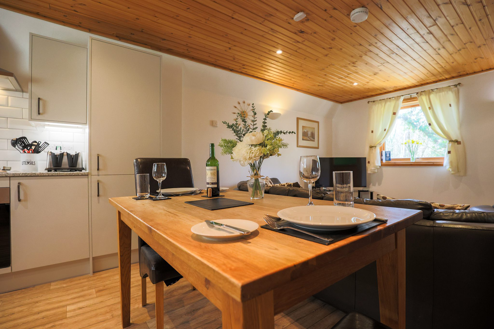 Oak Tree Lodge - Image 22