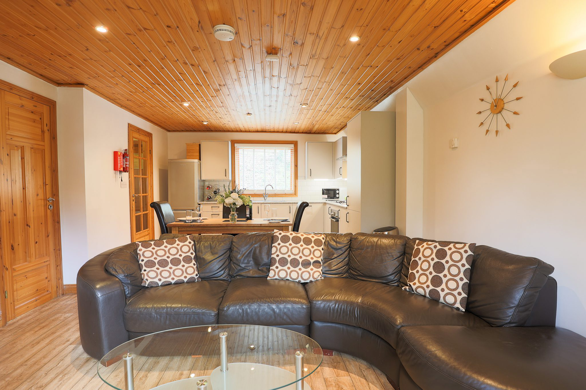 Oak Tree Lodge - Image 26